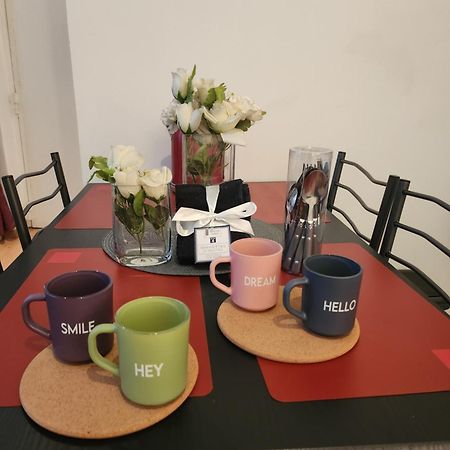 Logement Entier 2P Paris Extérieur photo