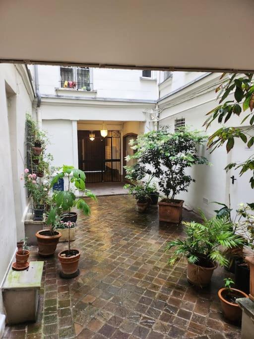 Logement Entier 2P Paris Extérieur photo